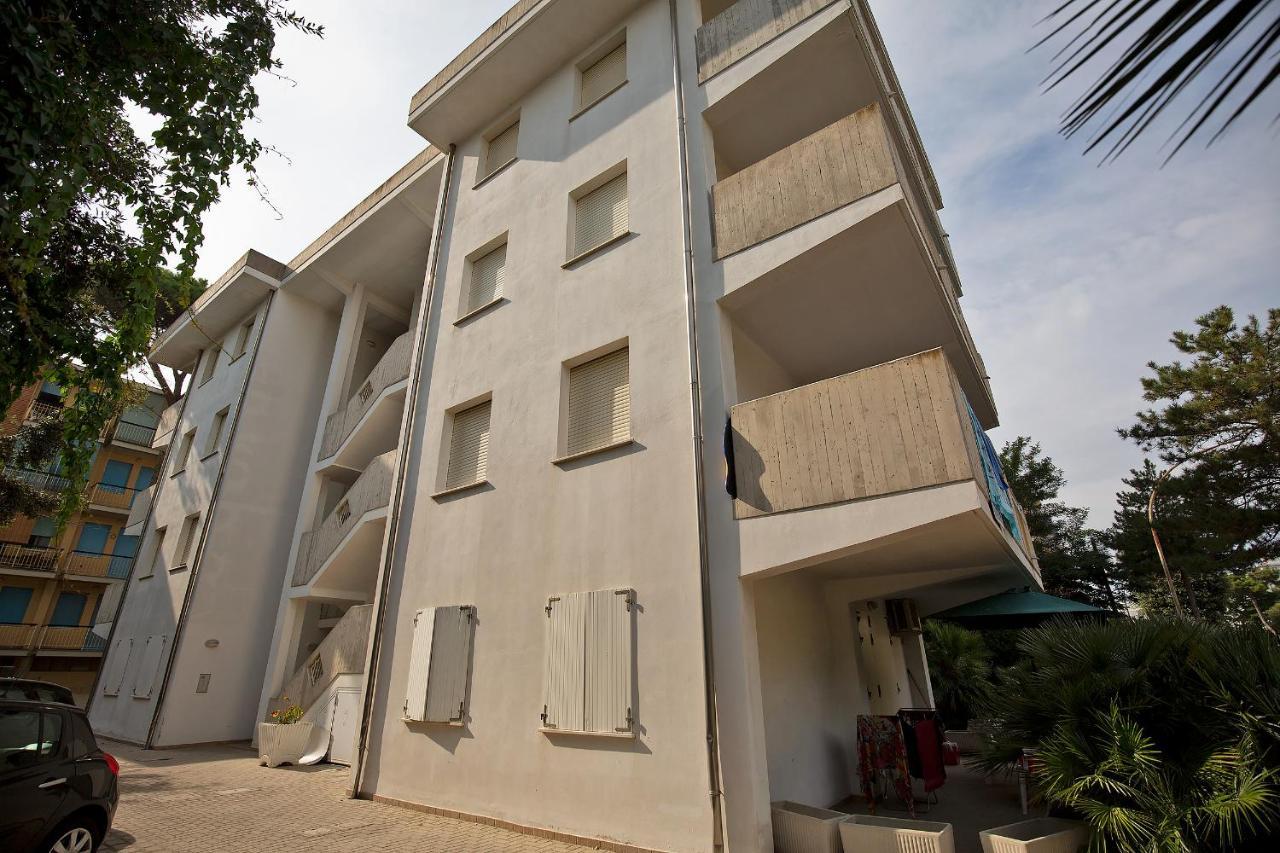 Sirena Apartments Llido Degli Estensi Dış mekan fotoğraf