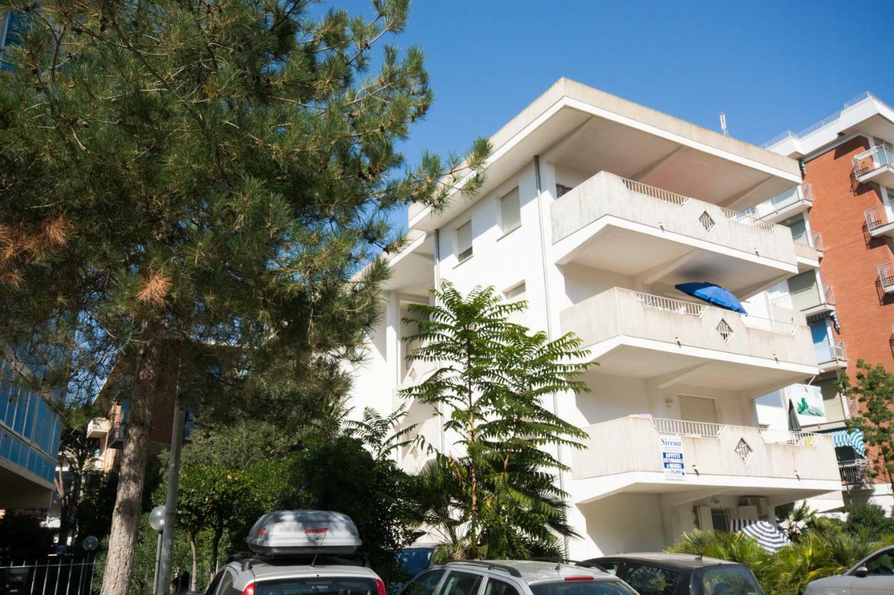 Sirena Apartments Llido Degli Estensi Dış mekan fotoğraf