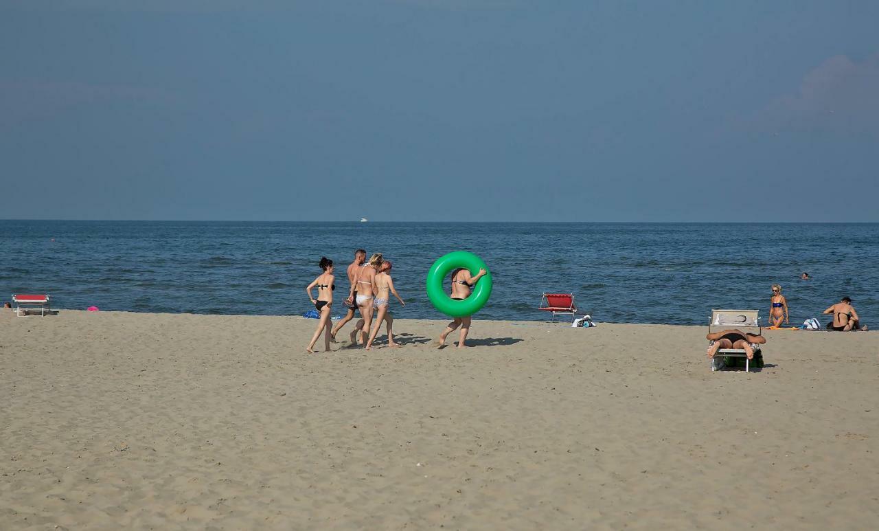 Sirena Apartments Llido Degli Estensi Dış mekan fotoğraf
